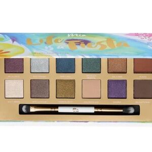 MIA L-Beauty Vibrant Eyeshadow Collection